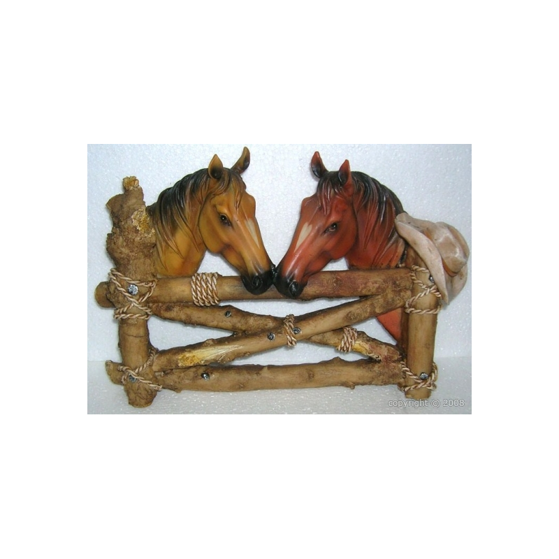 Figurine en résine deux chevaux avec barrière
