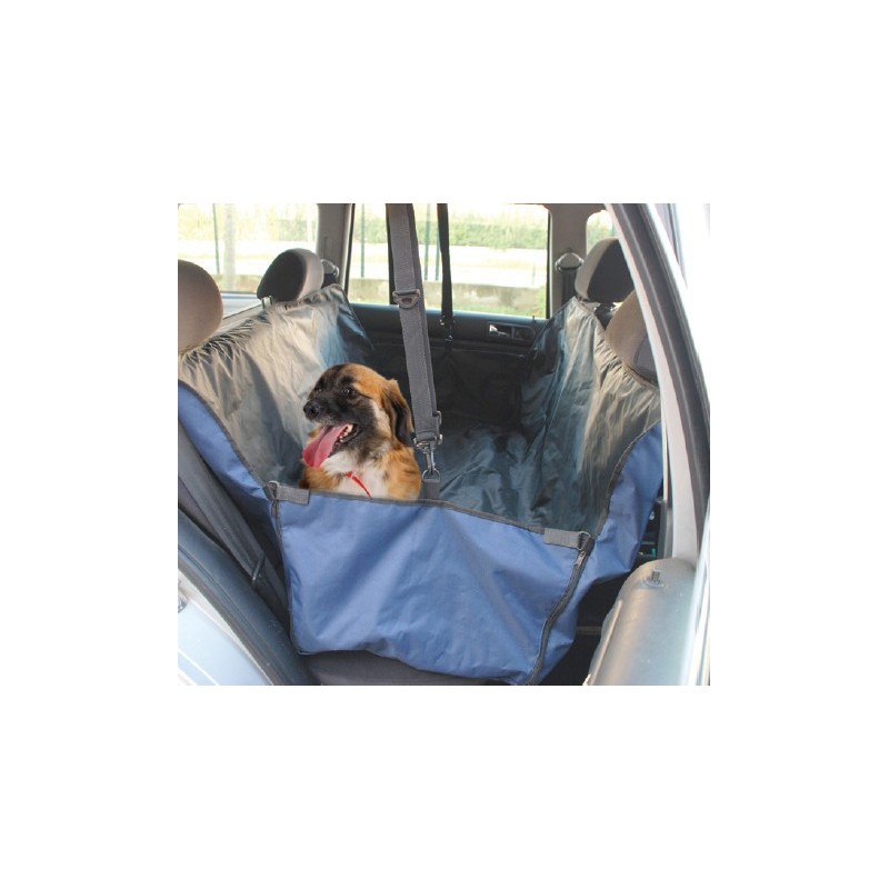 Protection de coffre pour chien : une voiture propre et sécurisée